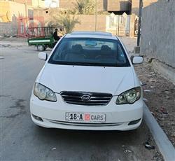 بی وای دی F3